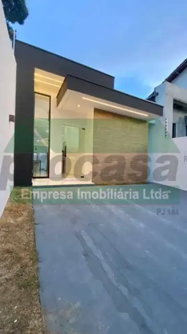 Foto 2 de Casa com 3 quartos à venda, 180m2 em Manaus - AM