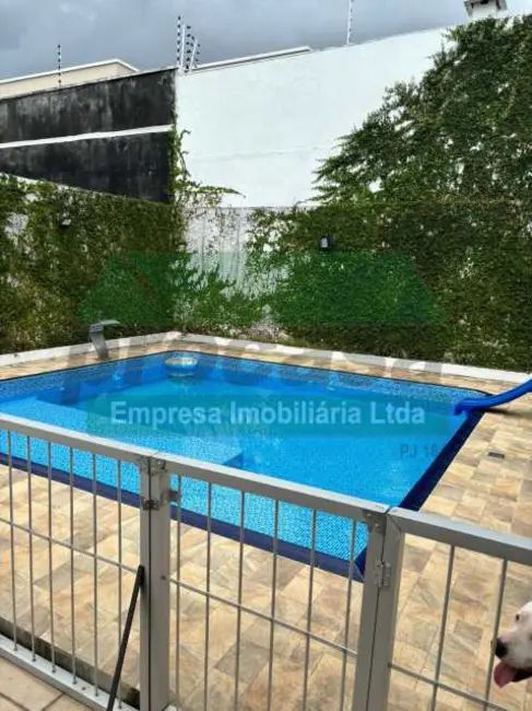 Casa de Condomínio com 4 quartos para alugar, 600m2 em Manaus - AM - imagem 8 Foto 8 de Casa de Condomínio com 4 quartos para alugar, 600m2 em Manaus - AM