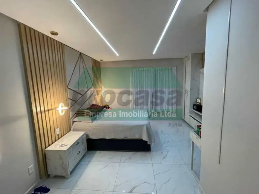 Casa de Condomínio com 3 quartos à venda, 275m2 em Manaus - AM - imagem 8 Foto 8 de Casa de Condomínio com 3 quartos à venda, 275m2 em Manaus - AM