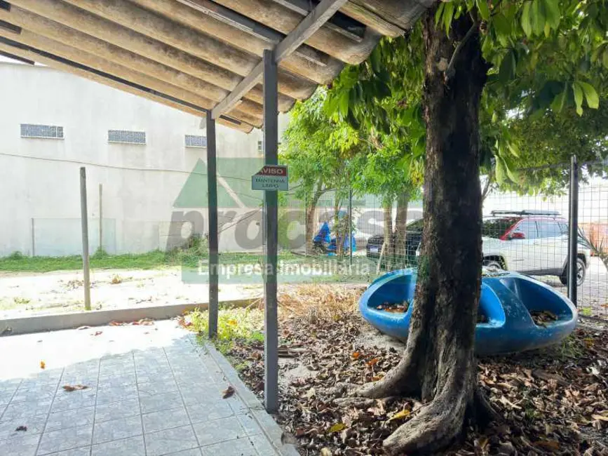 Foto 9 de Casa Comercial com 8 quartos para alugar, 400m2 em Manaus - AM
