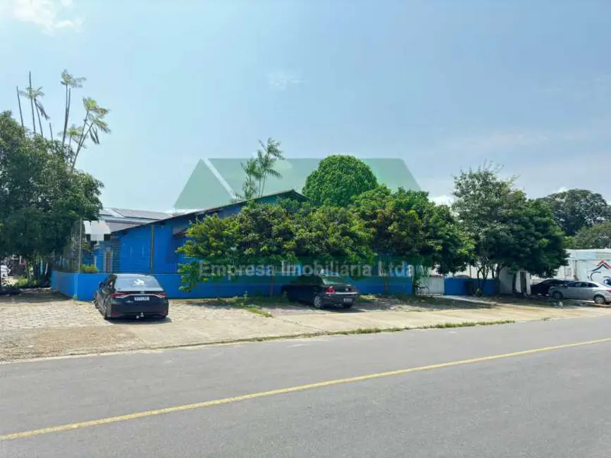 Foto 8 de Casa Comercial com 8 quartos para alugar, 400m2 em Manaus - AM