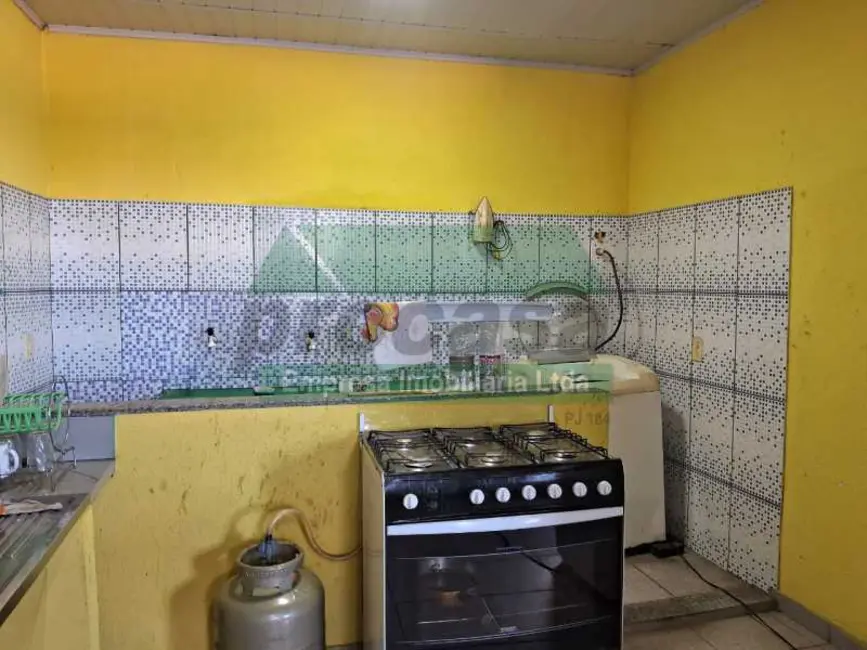 Foto 4 de Casa com 5 quartos à venda, 240m2 em Manaus - AM