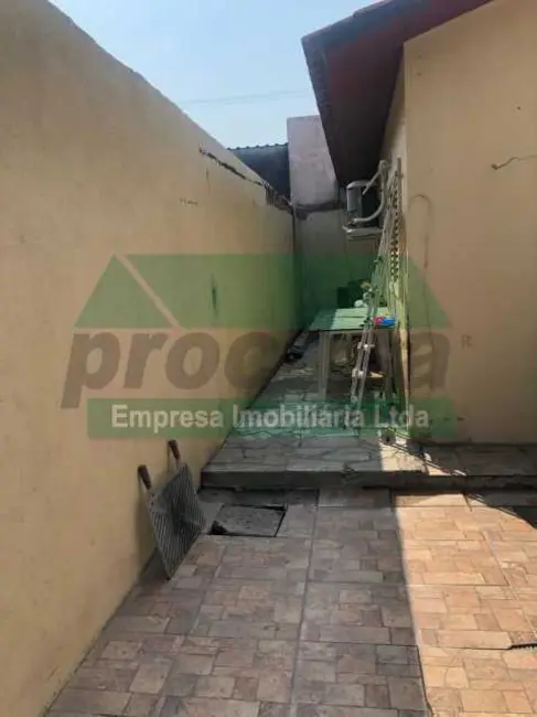 Casa de Condomínio com 3 quartos à venda, 250m2 em Manaus - AM - imagem 6 Foto 6 de Casa de Condomínio com 3 quartos à venda, 250m2 em Manaus - AM