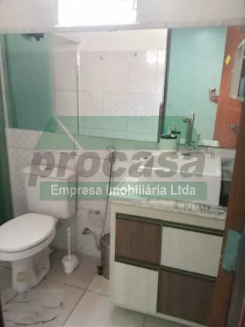 Foto 3 de Casa com 3 quartos à venda, 250m2 em Manaus - AM
