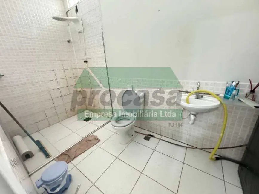 Foto 8 de Casa Comercial com 3 quartos à venda e para alugar, 148m2 em Manaus - AM