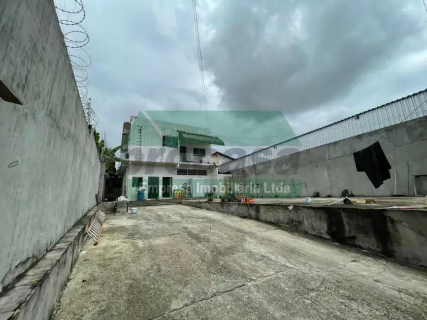 Armazém / Galpão à venda e para alugar, 300m2 em Manaus - AM - imagem 3 Foto 3 de Armazém / Galpão à venda e para alugar, 300m2 em Manaus - AM