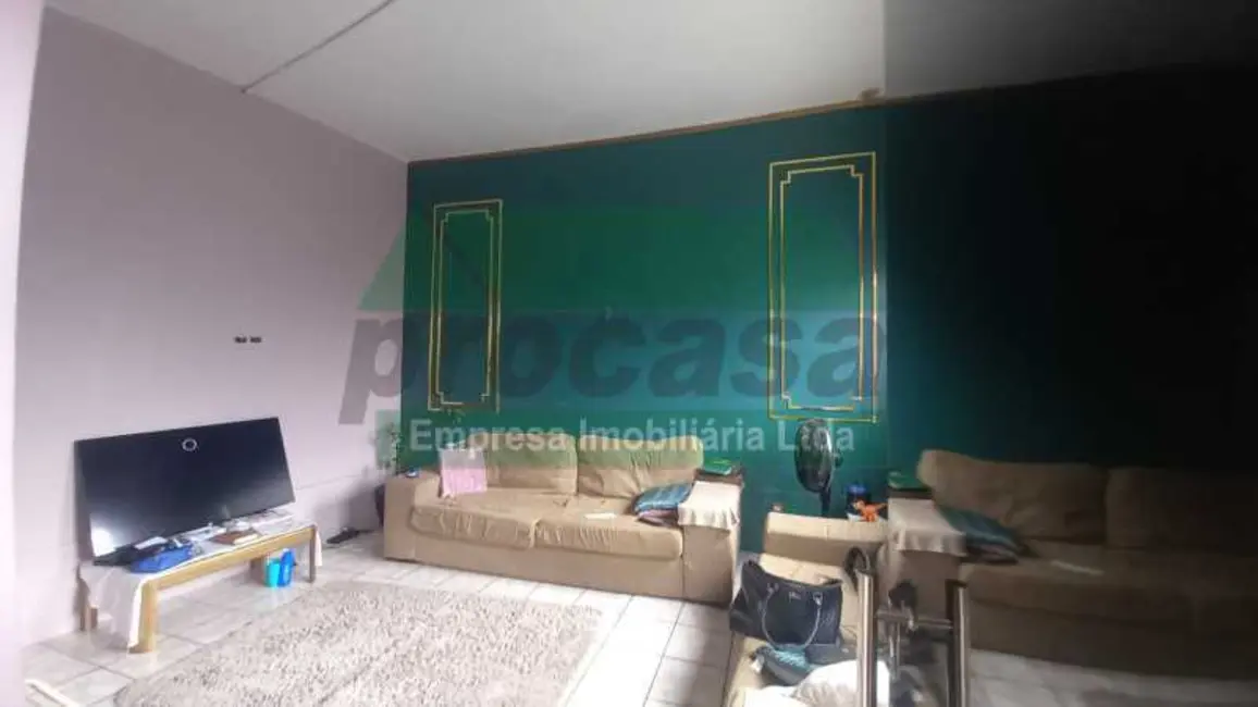 Foto 2 de Casa com 2 quartos à venda e para alugar, 182m2 em Manaus - AM