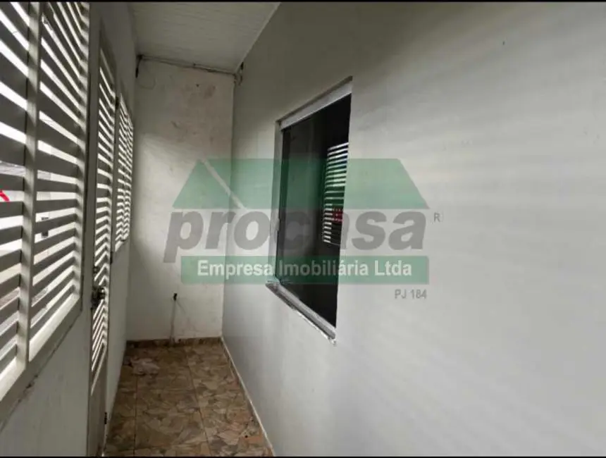 Casa com 2 quartos à venda, 128m2 em Manaus - AM - imagem 3 Foto 3 de Casa com 2 quartos à venda, 128m2 em Manaus - AM