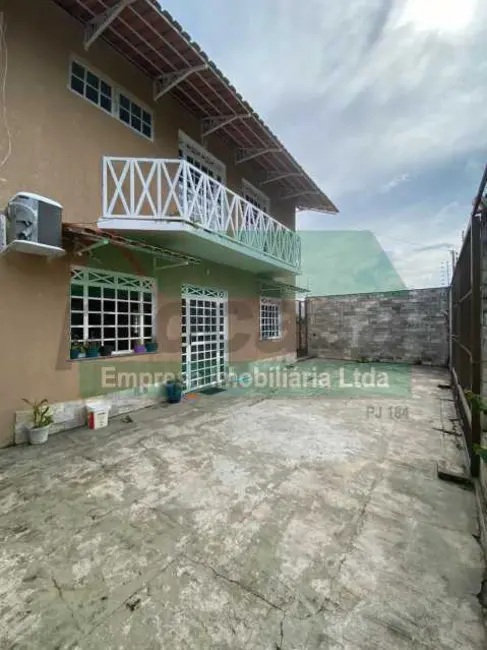 Foto 2 de Casa com 4 quartos à venda, 324m2 em Manaus - AM