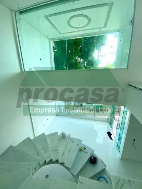 Casa com 5 quartos à venda, 304m2 em Manaus - AM - imagem 8 Foto 8 de Casa com 5 quartos à venda, 304m2 em Manaus - AM