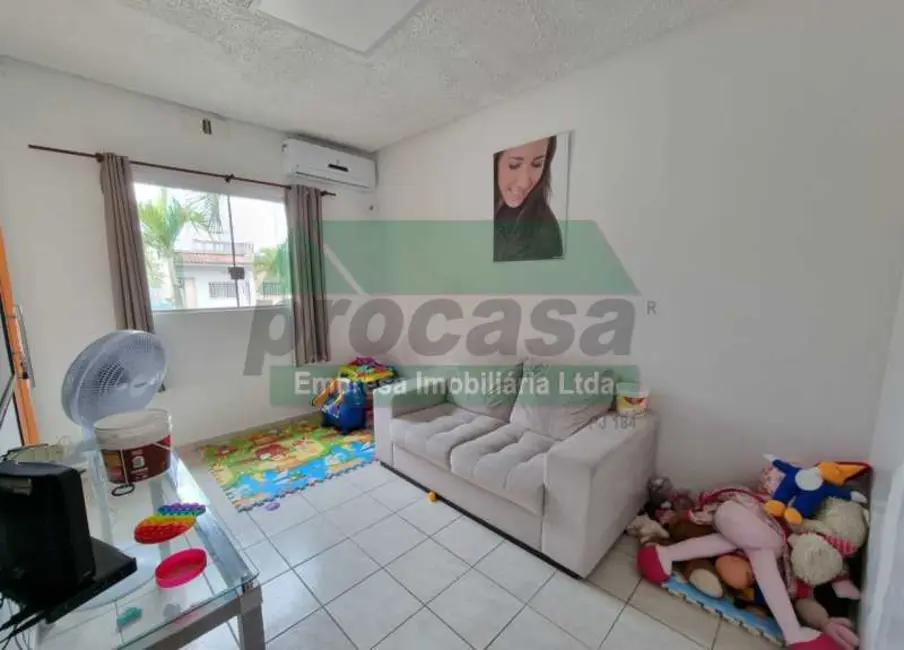 Foto 1 de Casa com 2 quartos à venda, 160m2 em Manaus - AM