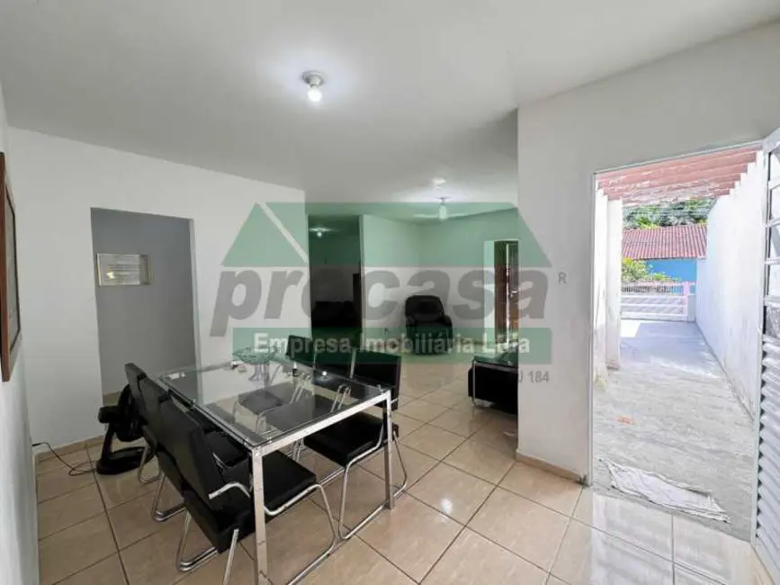 Foto 5 de Casa com 3 quartos à venda e para alugar, 250m2 em Manaus - AM