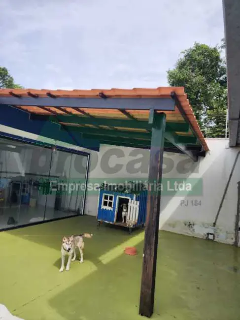 Casa de Condomínio com 3 quartos à venda, 200m2 em Manaus - AM - imagem 3 Foto 3 de Casa de Condomínio com 3 quartos à venda, 200m2 em Manaus - AM