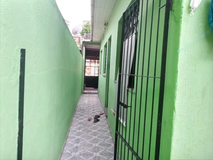 Foto 2 de Casa com 2 quartos à venda, 100m2 em Manaus - AM