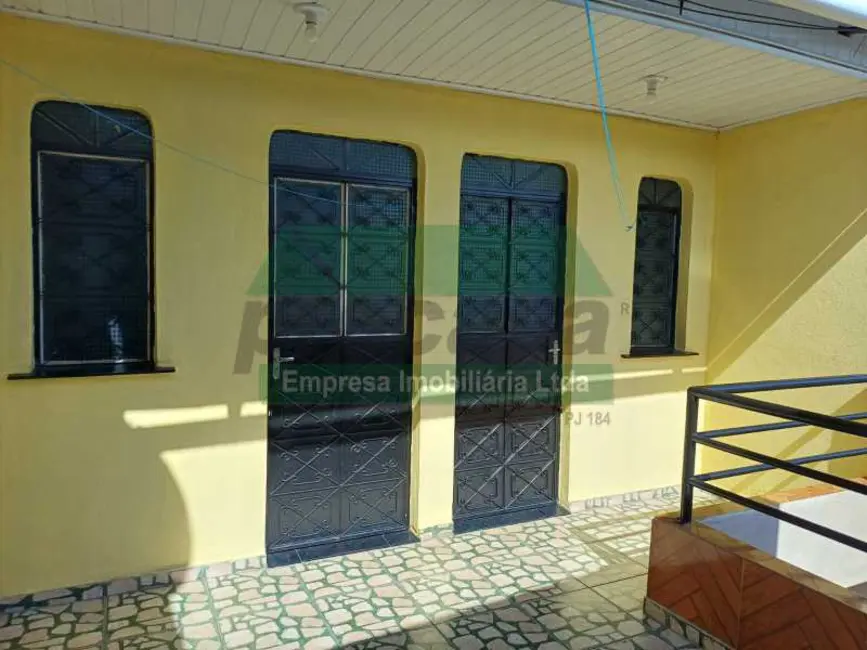 Foto 4 de Casa com 4 quartos à venda, 201m2 em Manaus - AM