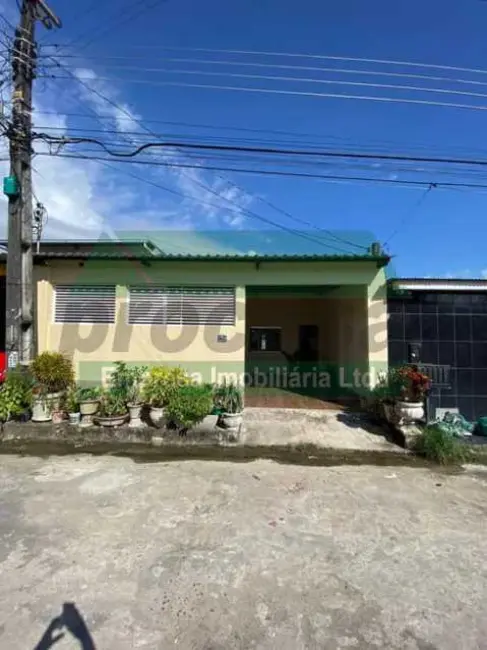 Foto 1 de Casa com 4 quartos à venda, 150m2 em Manaus - AM