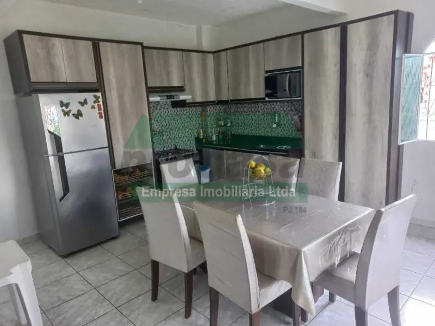 Foto 3 de Casa com 5 quartos à venda, 540m2 em Manaus - AM