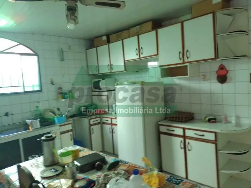 Foto 2 de Casa com 3 quartos à venda, 187m2 em Manaus - AM