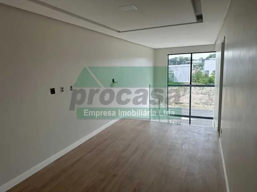 Casa de Condomínio com 4 quartos à venda, 248m2 em Manaus - AM - imagem 8 Foto 8 de Casa de Condomínio com 4 quartos à venda, 248m2 em Manaus - AM