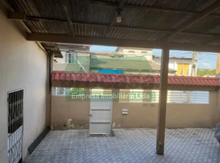 Foto 2 de Casa com 2 quartos à venda, 250m2 em Manaus - AM