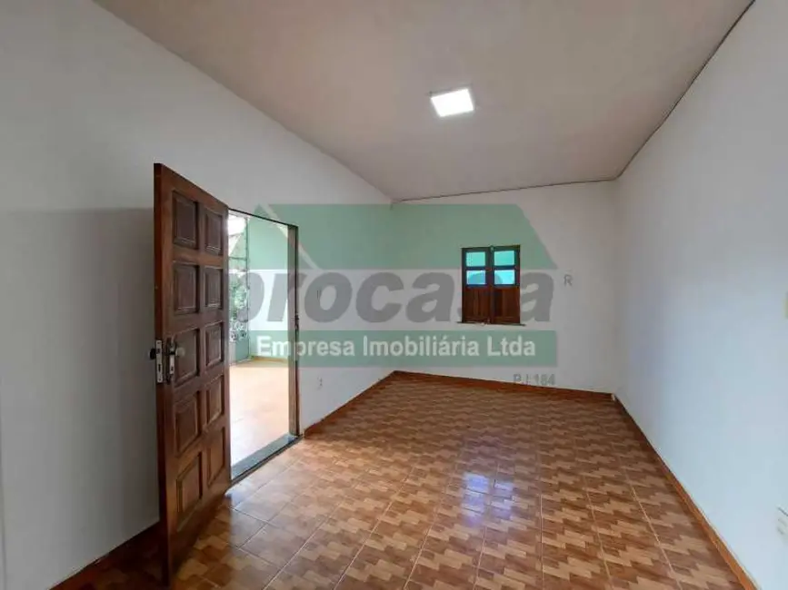 Casa com 4 quartos para alugar, 180m2 em Manaus - AM - imagem 3 Foto 3 de Casa com 4 quartos para alugar, 180m2 em Manaus - AM