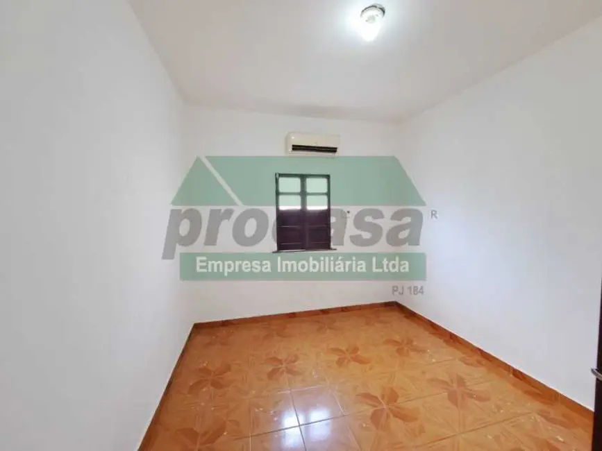 Casa com 4 quartos para alugar, 180m2 em Manaus - AM - imagem 9 Foto 9 de Casa com 4 quartos para alugar, 180m2 em Manaus - AM