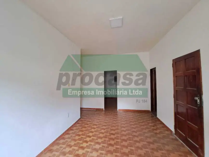 Casa com 4 quartos para alugar, 180m2 em Manaus - AM - imagem 5 Foto 5 de Casa com 4 quartos para alugar, 180m2 em Manaus - AM