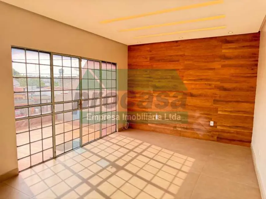 Casa com 4 quartos à venda e para alugar, 239m2 em Manaus - AM - imagem 7 Foto 7 de Casa com 4 quartos à venda e para alugar, 239m2 em Manaus - AM