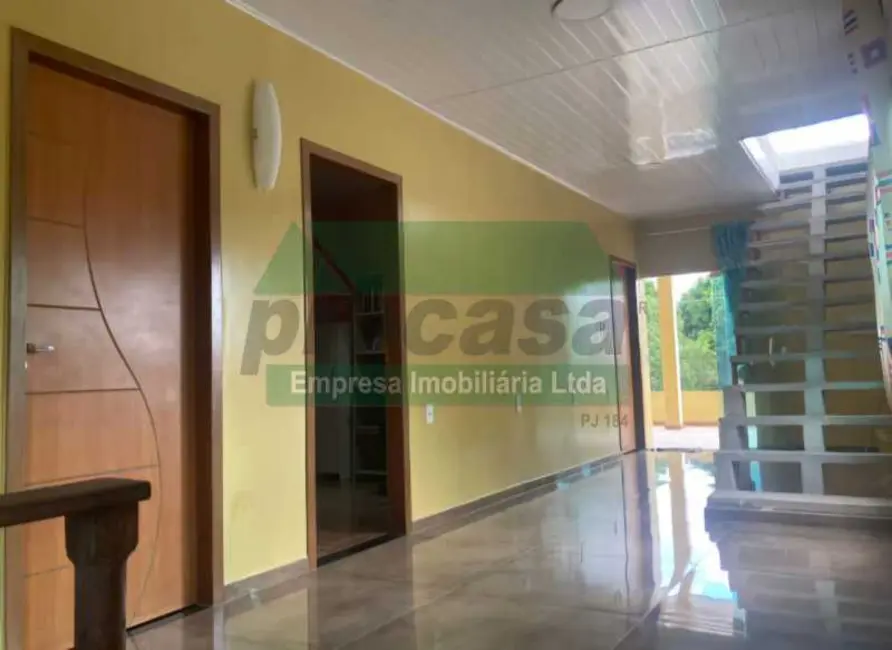 Foto 3 de Casa com 4 quartos à venda, 248m2 em Manaus - AM