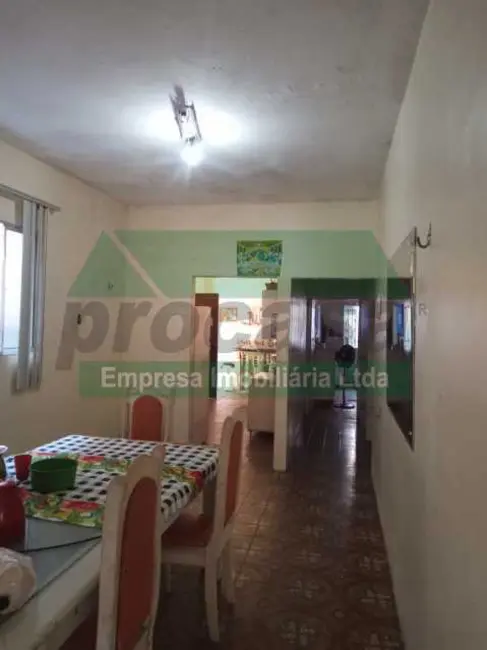 Foto 3 de Casa com 5 quartos à venda, 304m2 em Manaus - AM