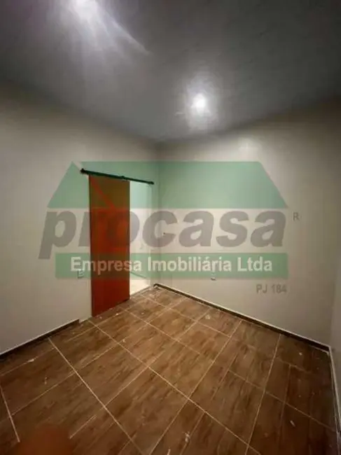 Foto 1 de Casa com 7 quartos à venda, 250m2 em Manaus - AM