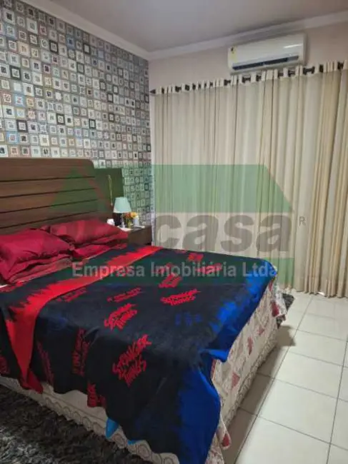 Casa com 3 quartos à venda, 190m2 em Manaus - AM - imagem 3 Foto 3 de Casa com 3 quartos à venda, 190m2 em Manaus - AM