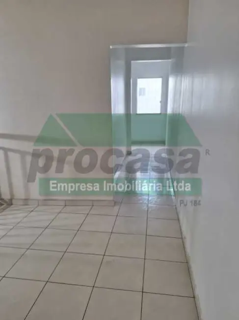 Foto 2 de Casa com 3 quartos à venda, 190m2 em Manaus - AM