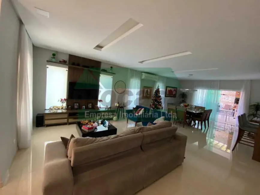 Casa de Condomínio com 4 quartos à venda, 300m2 em Manaus - AM - imagem 5 Foto 5 de Casa de Condomínio com 4 quartos à venda, 300m2 em Manaus - AM