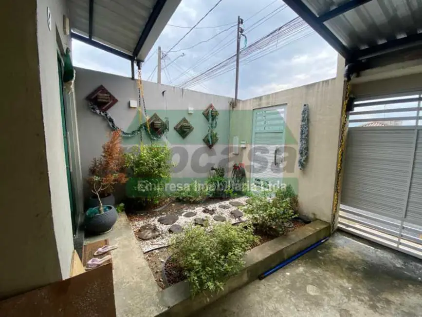 Casa à venda, 300m2 em Manaus - AM - imagem 3 Foto 3 de Casa à venda, 300m2 em Manaus - AM