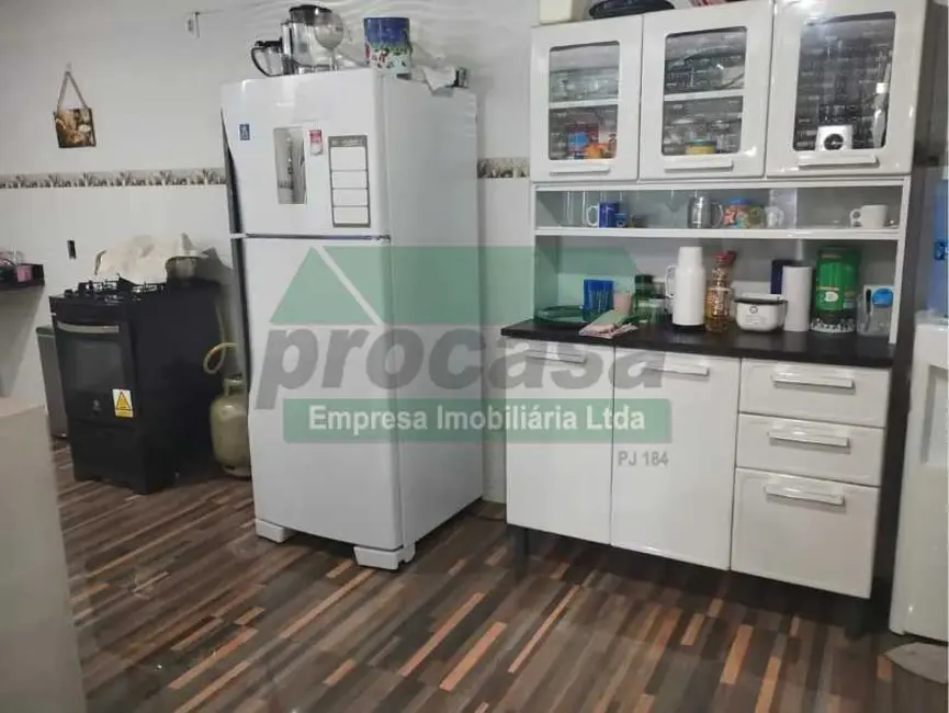 Foto 1 de Casa com 2 quartos à venda, 200m2 em Manaus - AM