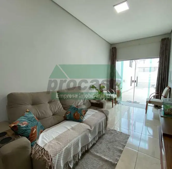 Foto 5 de Casa com 3 quartos à venda, 176m2 em Manaus - AM