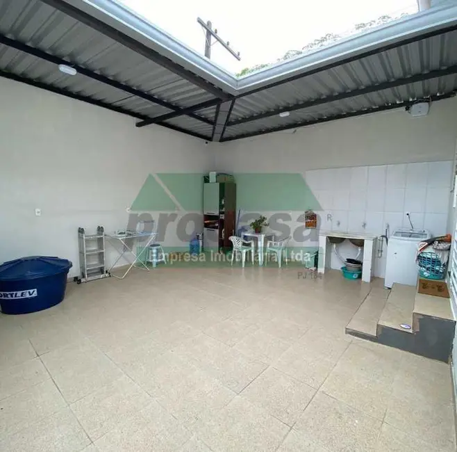 Foto 3 de Casa com 3 quartos à venda, 176m2 em Manaus - AM