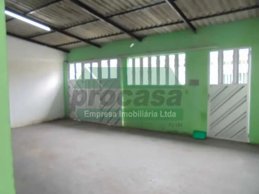 Casa com 2 quartos à venda, 160m2 em Manaus - AM - imagem 2 Foto 2 de Casa com 2 quartos à venda, 160m2 em Manaus - AM
