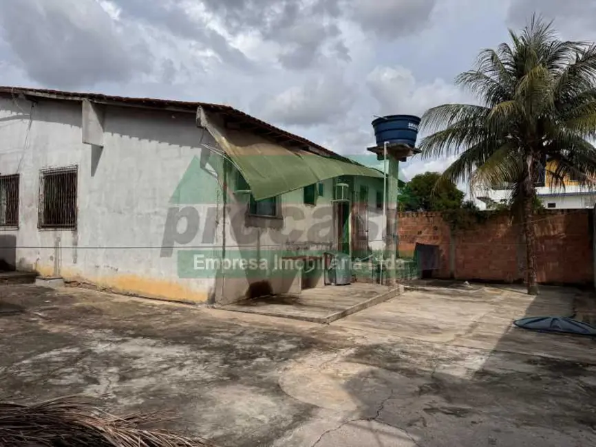 Foto 4 de Casa com 4 quartos à venda, 240m2 em Manaus - AM