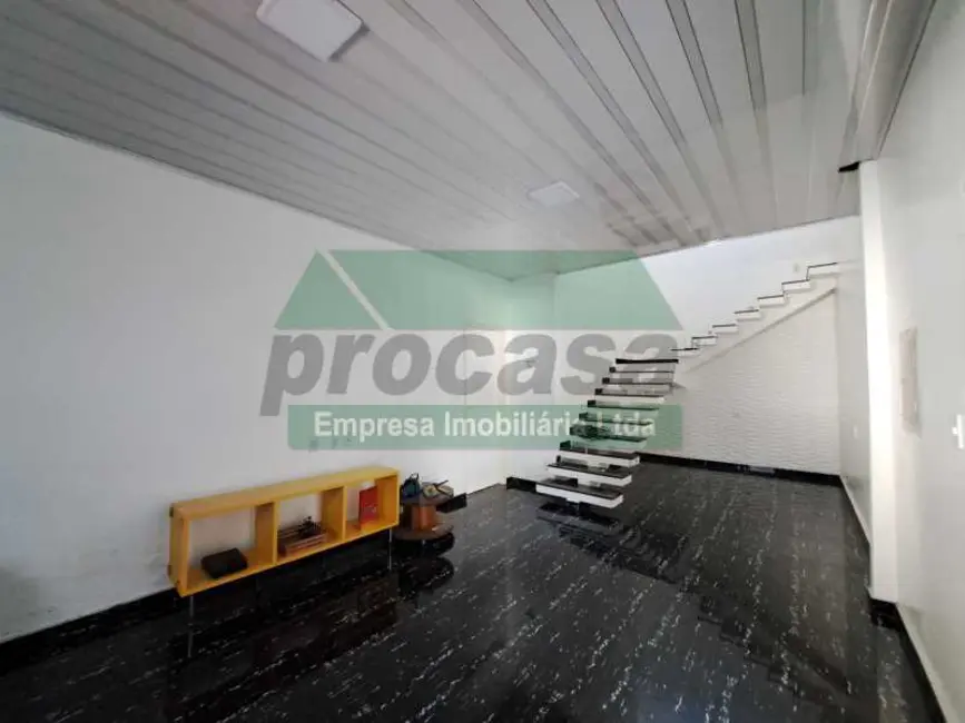 Foto 3 de Casa com 3 quartos à venda, 450m2 em Manaus - AM