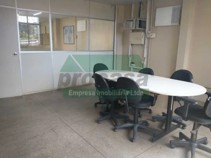 Armazém / Galpão com 4 quartos para alugar em Manaus - AM - imagem 6 Foto 6 de Armazém / Galpão com 4 quartos para alugar em Manaus - AM