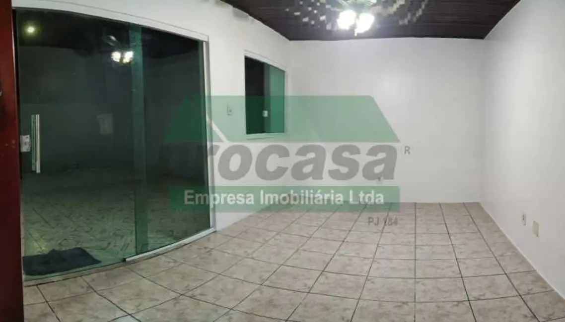 Foto 3 de Casa Comercial com 3 quartos para alugar, 200m2 em Manaus - AM