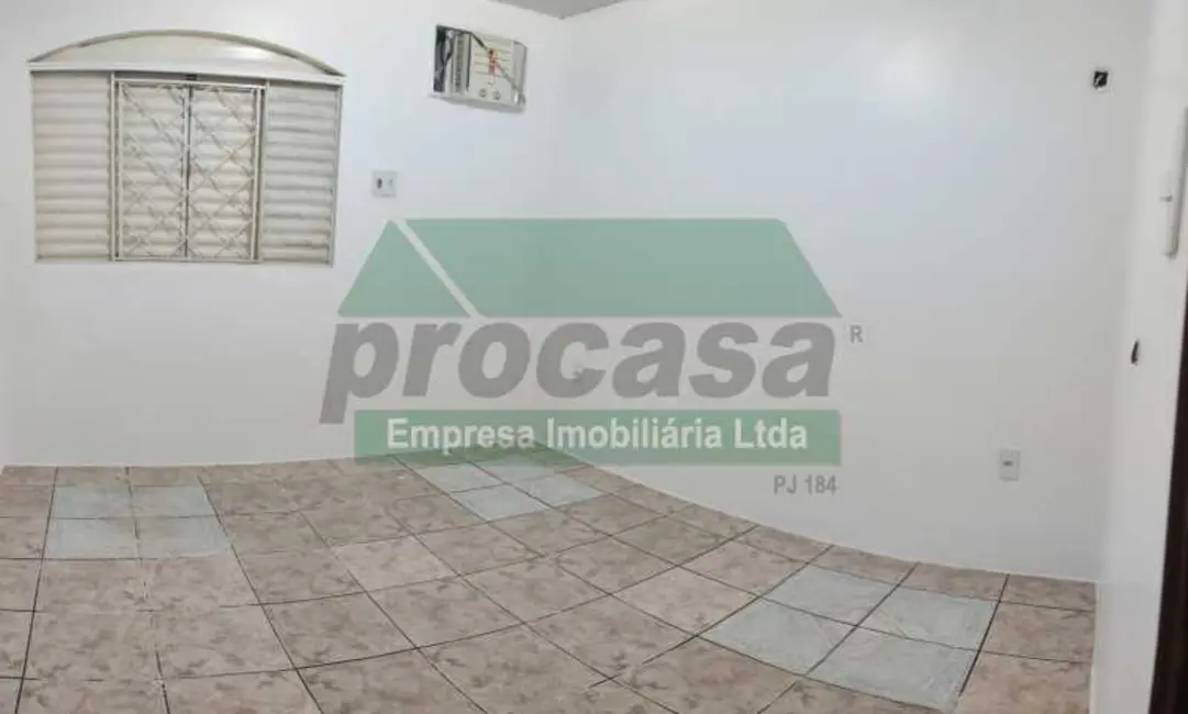 Foto 7 de Casa Comercial com 3 quartos para alugar, 200m2 em Manaus - AM