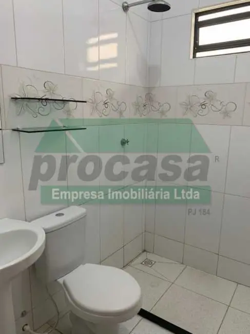 Casa de Condomínio com 3 quartos à venda, 200m2 em Manaus - AM - imagem 9 Foto 9 de Casa de Condomínio com 3 quartos à venda, 200m2 em Manaus - AM