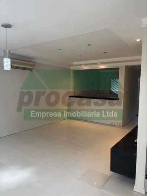 Casa de Condomínio com 2 quartos à venda, 200m2 em Manaus - AM - imagem 3 Foto 3 de Casa de Condomínio com 2 quartos à venda, 200m2 em Manaus - AM