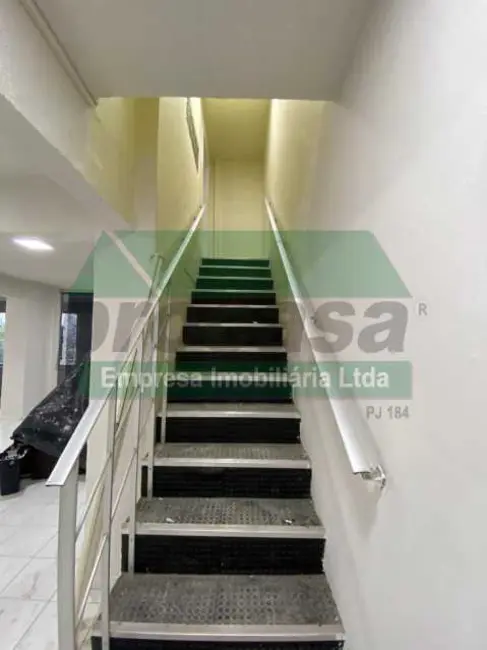 Sala Comercial para alugar, 90m2 em Manaus - AM - imagem 8 Foto 8 de Sala Comercial para alugar, 90m2 em Manaus - AM