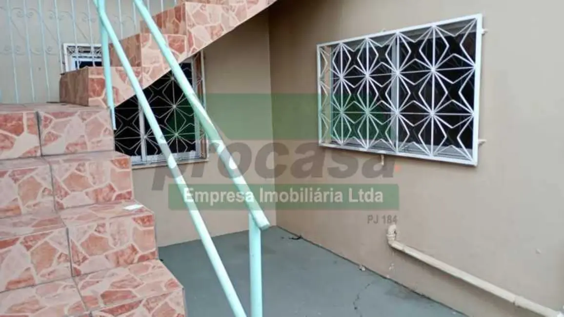 Casa com 3 quartos à venda, 200m2 em Manaus - AM - imagem 7 Foto 7 de Casa com 3 quartos à venda, 200m2 em Manaus - AM