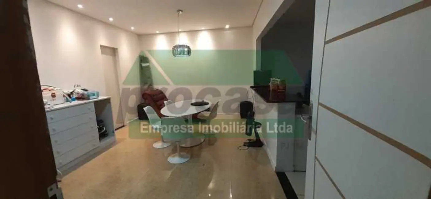 Foto 3 de Casa Comercial com 2 quartos à venda em Manaus - AM