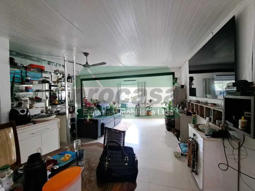 Foto 4 de Casa com 5 quartos à venda e para alugar, 360m2 em Manaus - AM